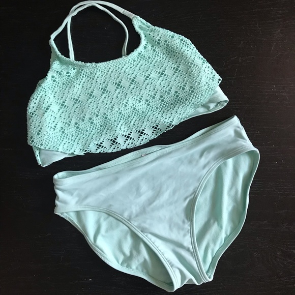 Xhilaration Other - Xhileration girl’s flow lace bikini